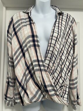 krazy kat Plaid Wrap-Front Button Down in Cream, Navy & Blush